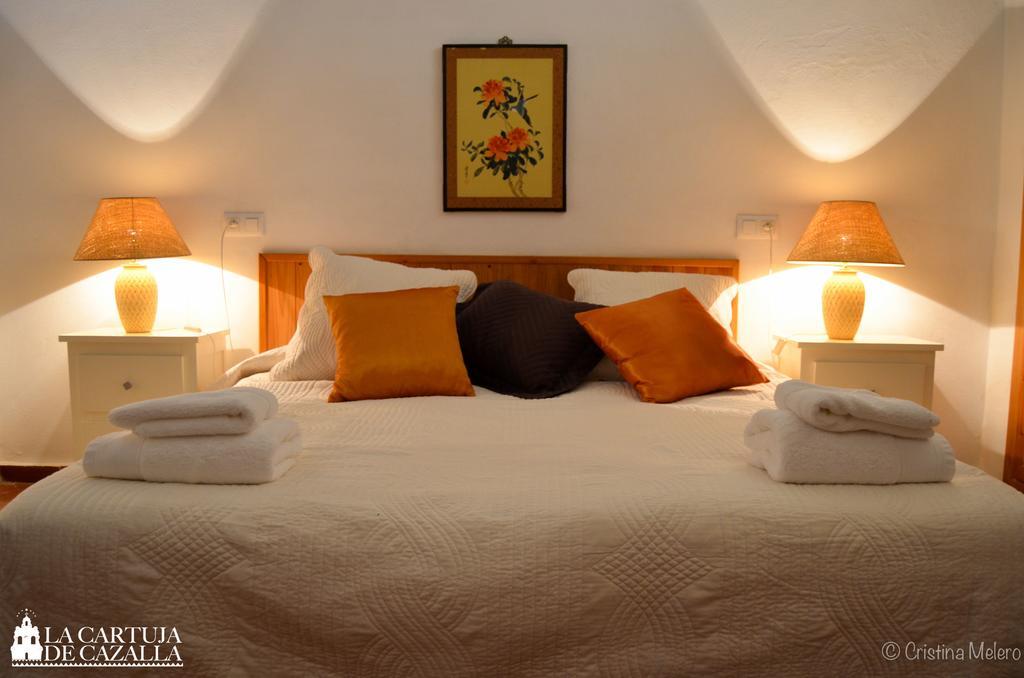 Casa de Campo La Cartuja De Cazalla *